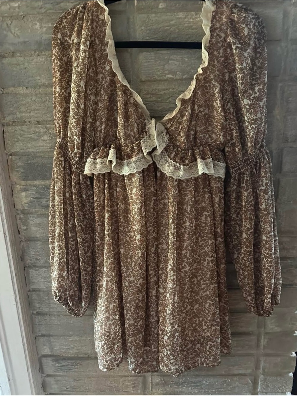 Free people XS Boho Ruffle Peasant Blouse in Brown Cream